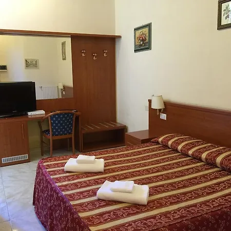Azzurra Hotel 2*